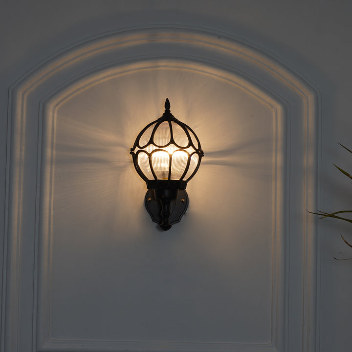 BRINDOX Decorative Aluminum Outdoor Wall Lamp in Black Finish