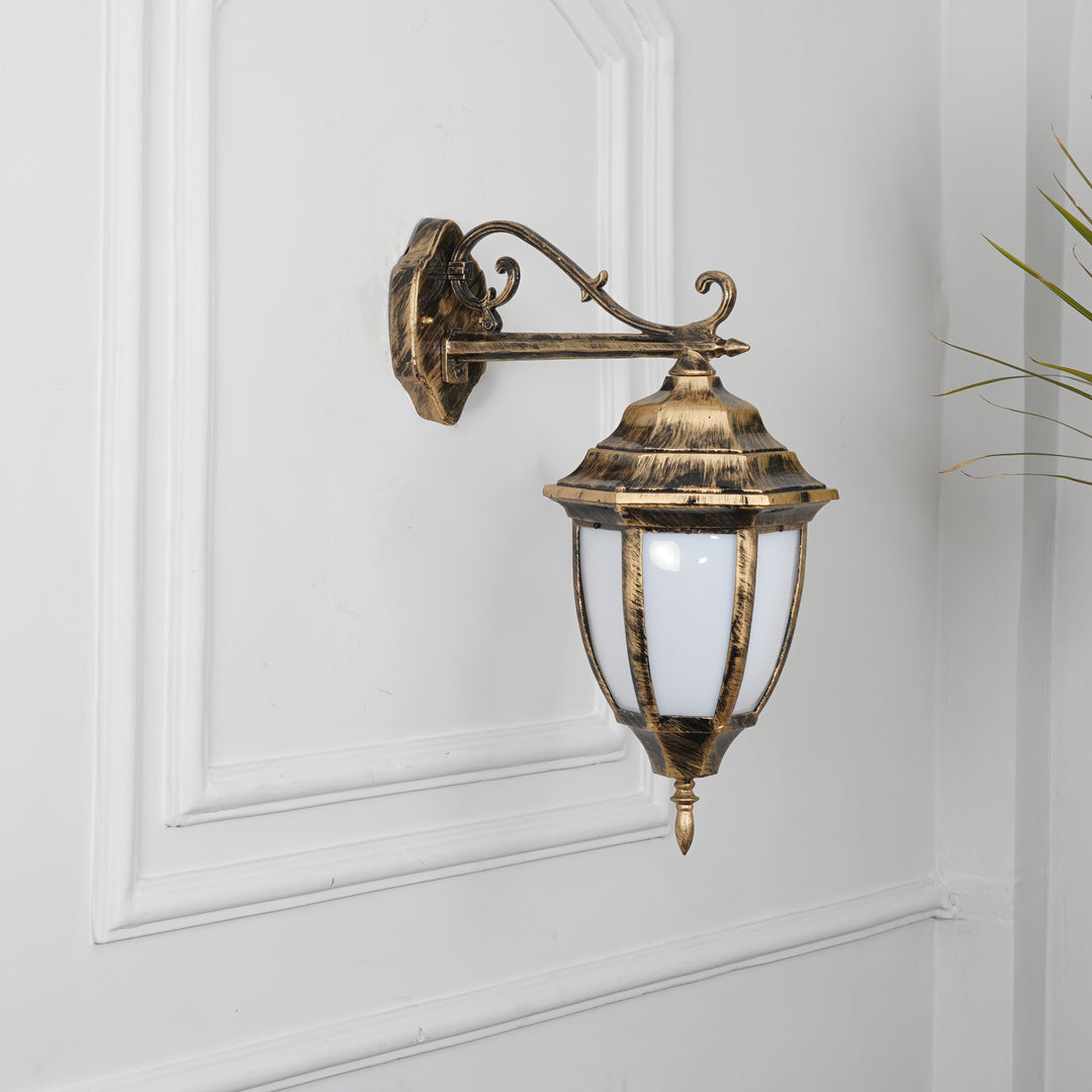 QUILVEX Decorative Aluminium Outdoor Wall Lamp in  Antique Gold Finish