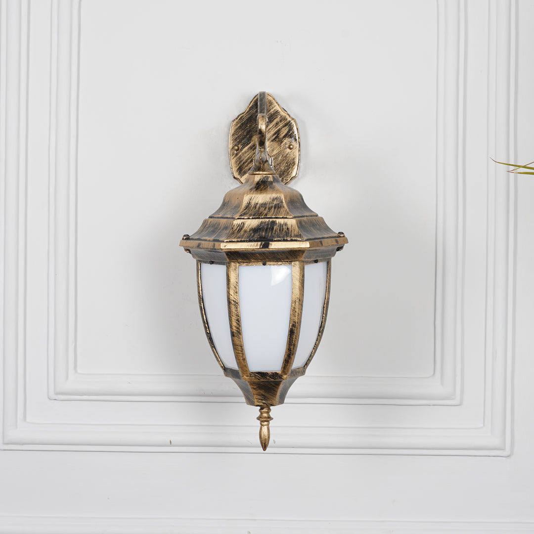QUILVEX Decorative Aluminium Outdoor Wall Lamp in  Antique Gold Finish