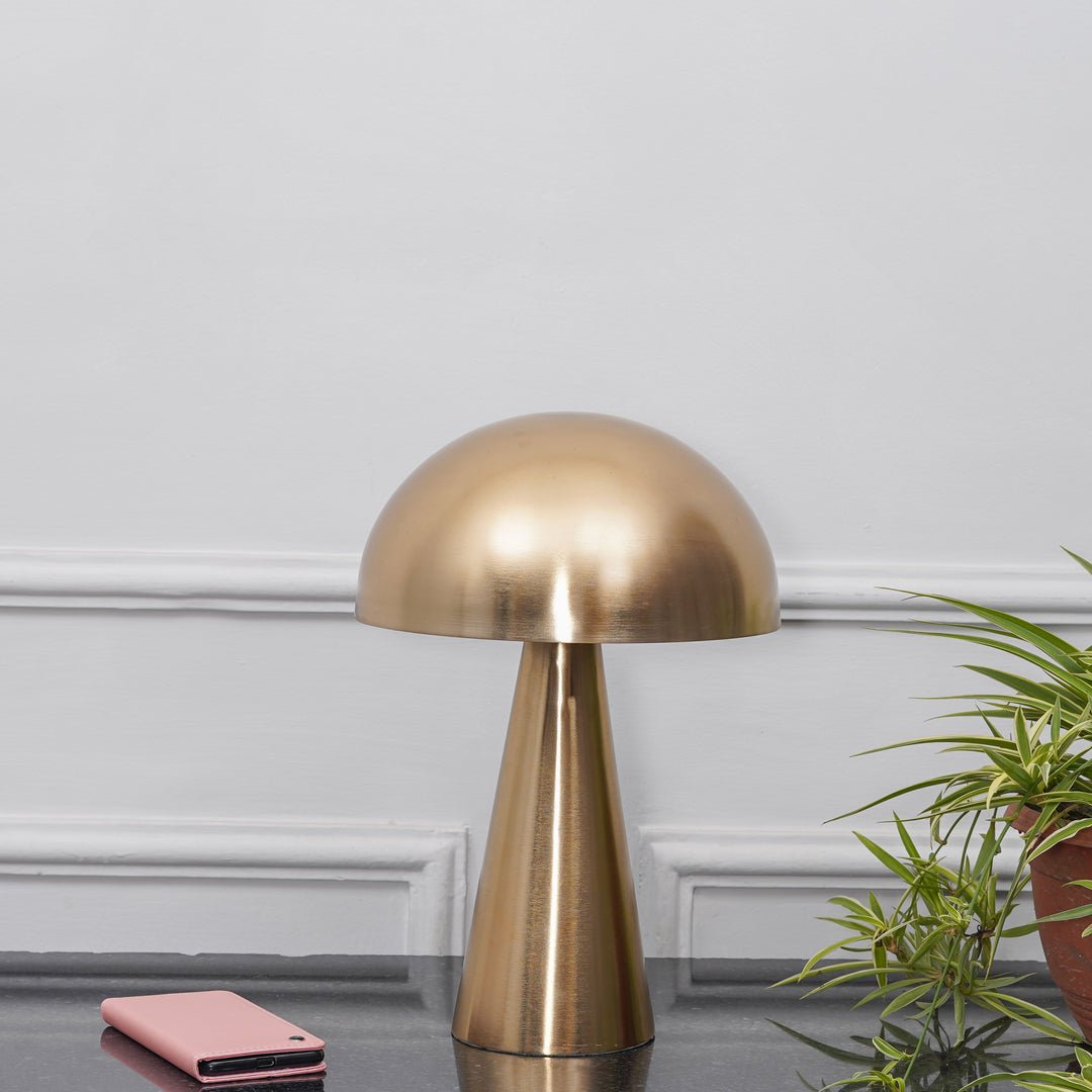 FUNGO Single Light Table Lamp In Brass Finish