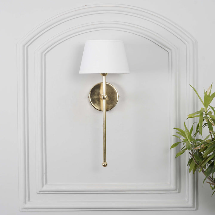 WOODY Metal Shine Brass Finish Wall Light