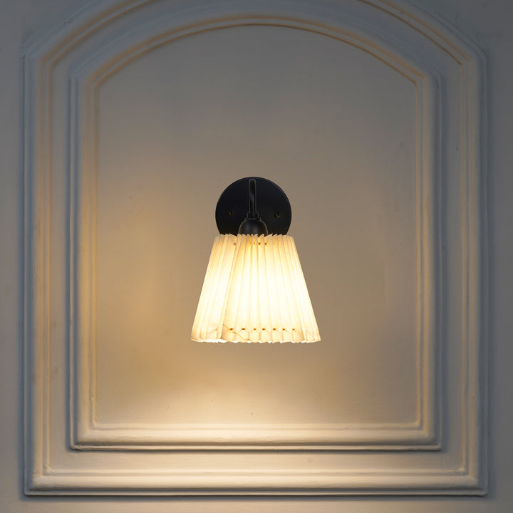 POSSIO Single-Light Wall Fitting with Black Shade and Black Finish Metal