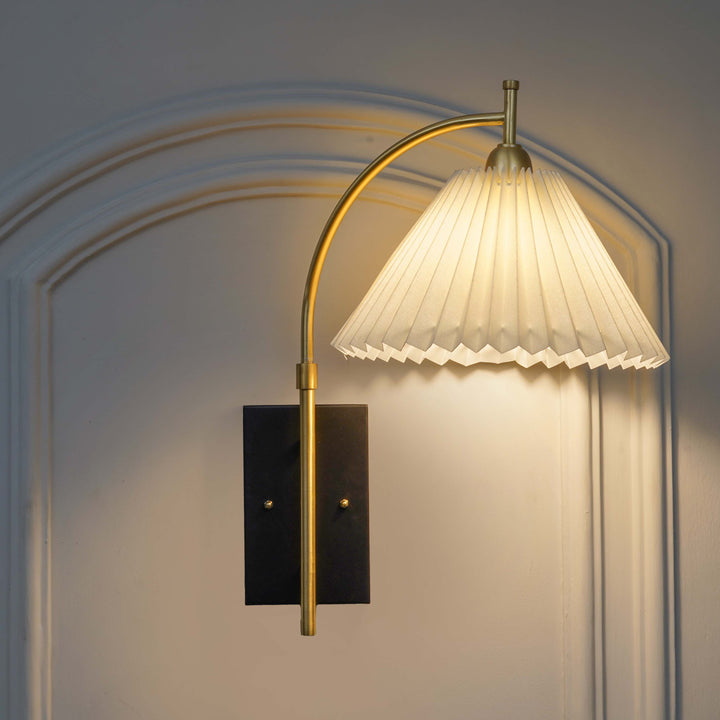 KIANIA Single Light Wall Fitting in Black & Brass Finish Metal With White Cotton Shade