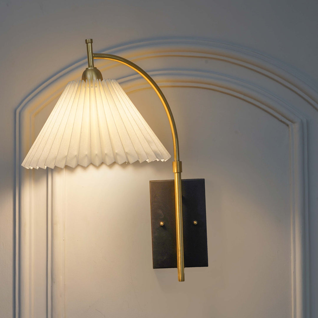 KIANIA Single Light Wall Fitting in Black & Brass Finish Metal With White Cotton Shade
