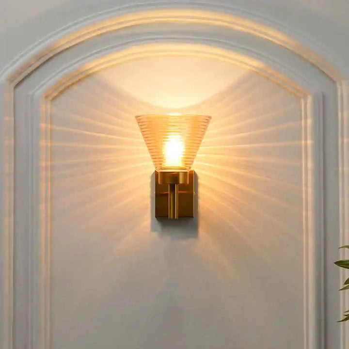 Sagara Single Arm Wall Light in Brass Finish