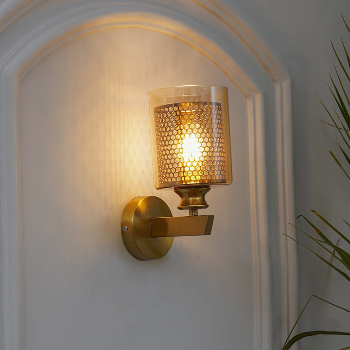 LAMBETH Single Light Wall Fitting In Brass Finish Metal With Amber Glass