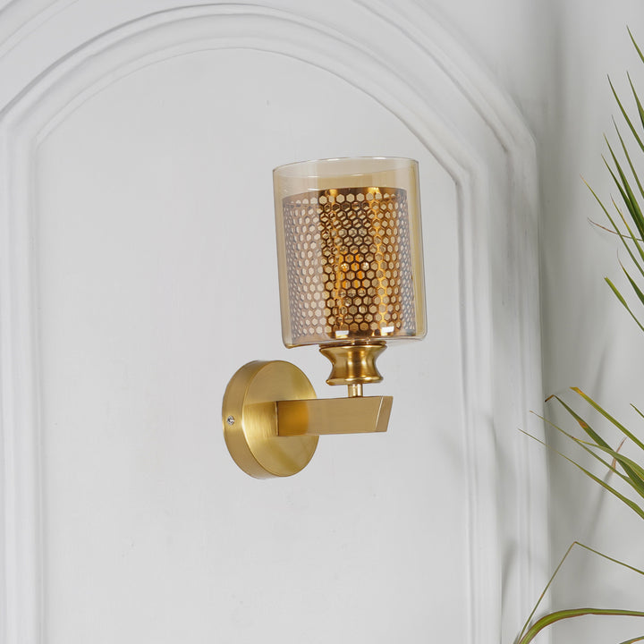 LAMBETH Single Light Wall Fitting In Brass Finish Metal With Amber Glass