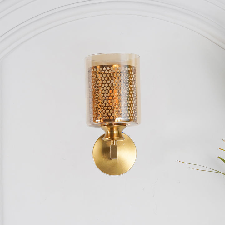 LAMBETH Single Light Wall Fitting In Brass Finish Metal With Amber Glass