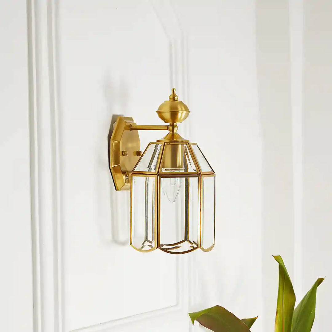 Arthur Classic Brass Wall Light