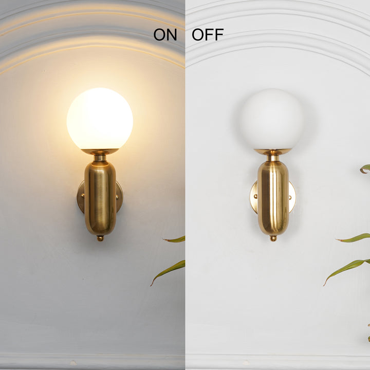 SEEBER Torche White Globe Wall Light