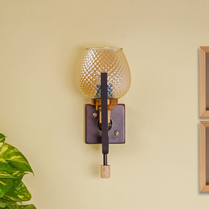 ELIZABETH Single Light Brown Glass Wall Light