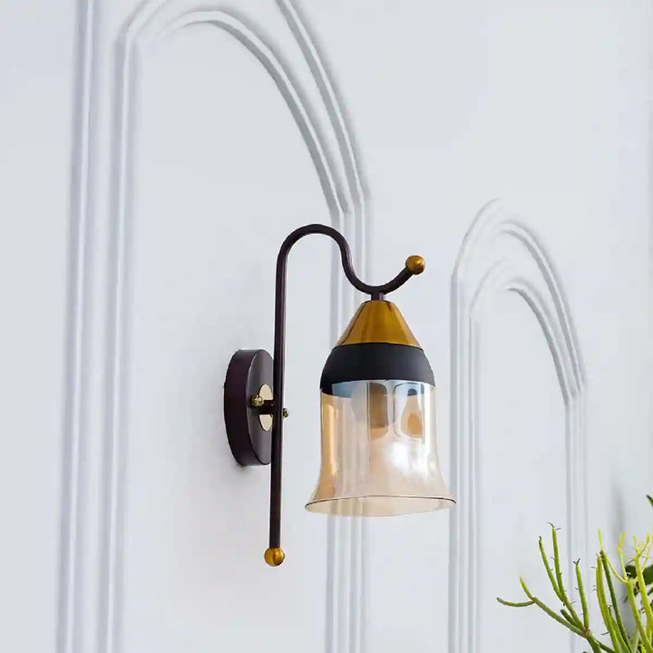 Cassis Single Light Glass and Metal Wall Light