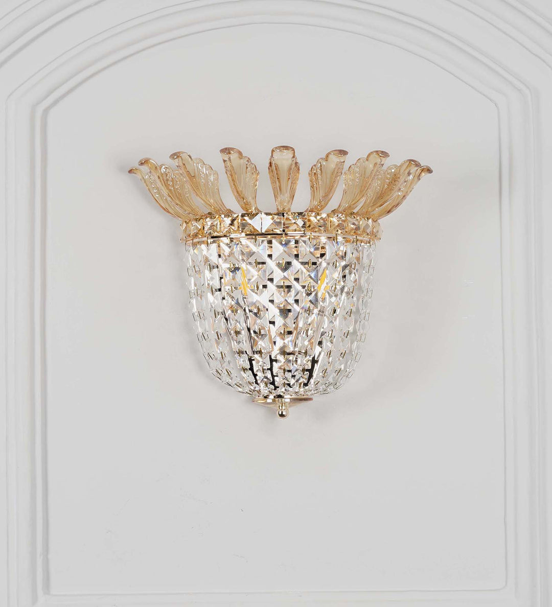 VELORIA Honey Crystal Wall Light with Gold Finish Metal Body – Modern Decorative Crystal Wall Lamp
