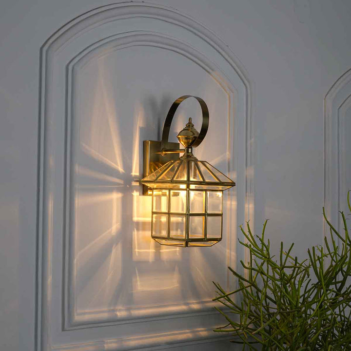 Calsada Classic Brass and Glass Lantern Wall Light