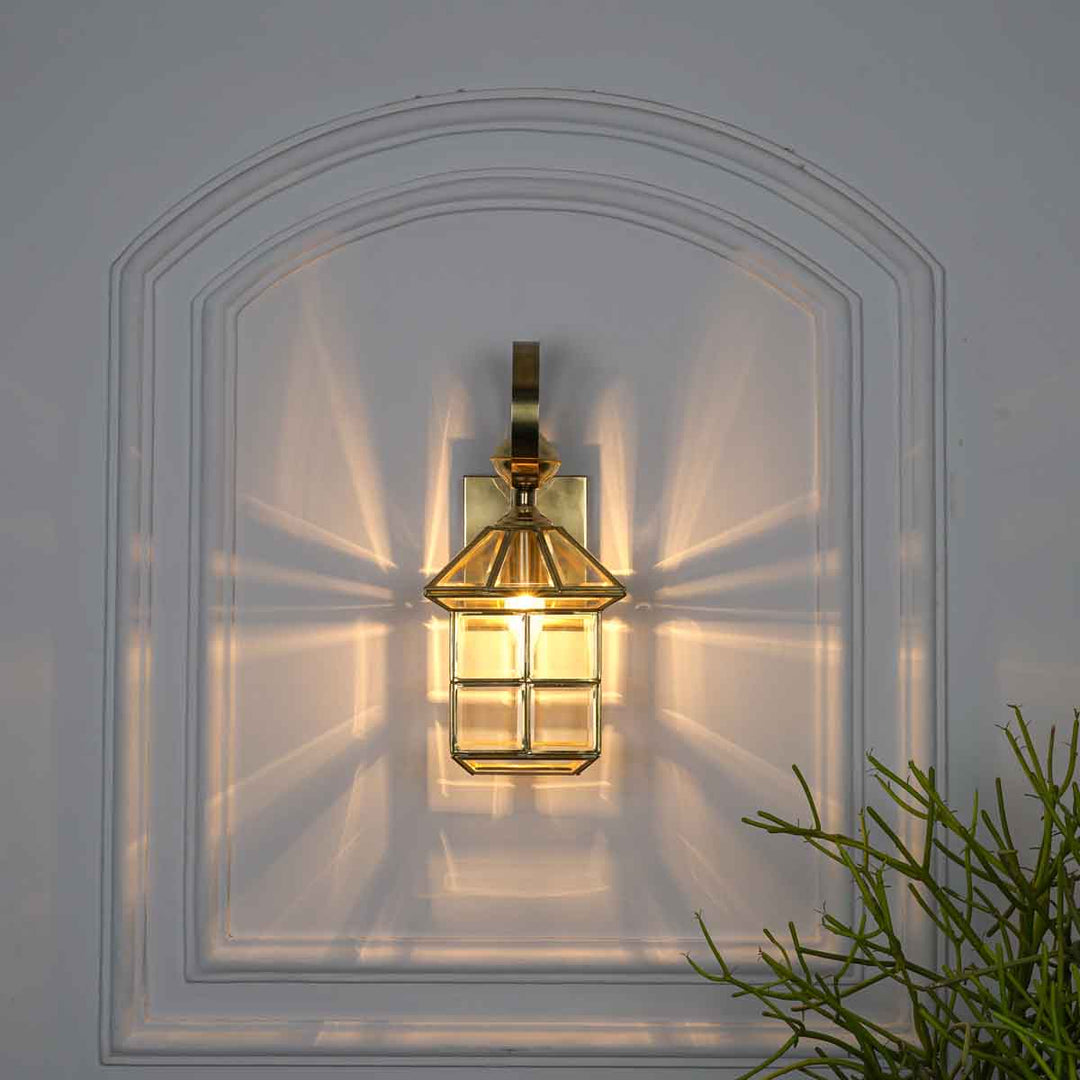 Calsada Classic Brass and Glass Lantern Wall Light