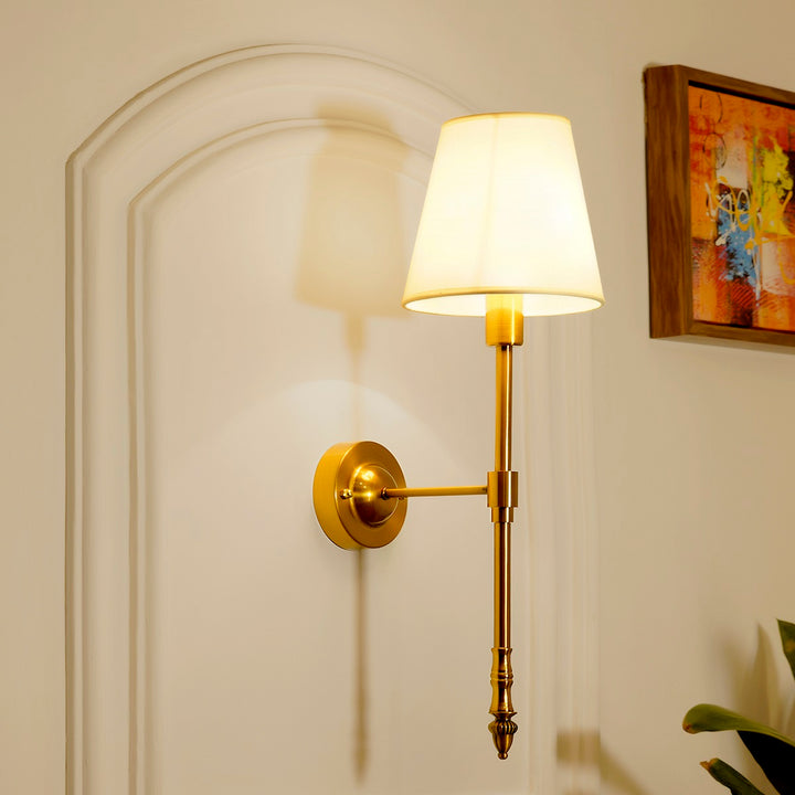 Casa Single Light Antique Brass Wall Light