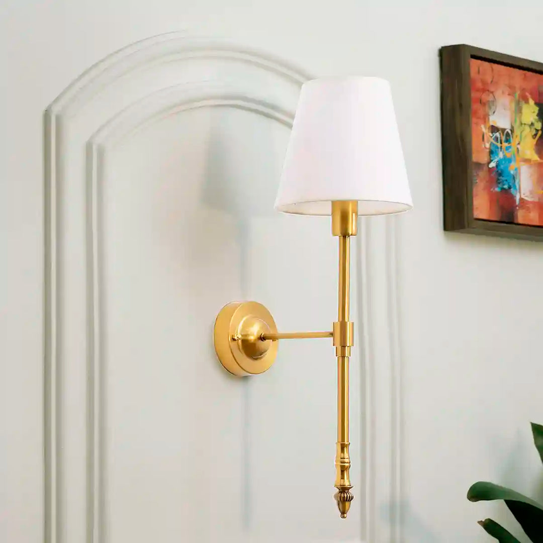 Casa Single Light Antique Brass Wall Light