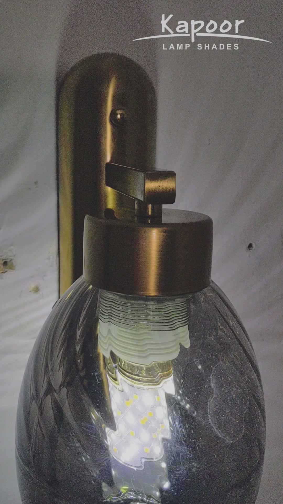 ZEN Single Light Wall Fitting In Brass Finish Metal With Gray Glass